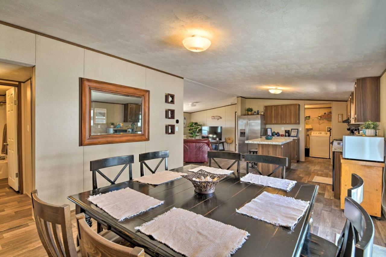 Quaint Port Oconnor Home - 3 Mi To Beach! Port O'Connor Buitenkant foto