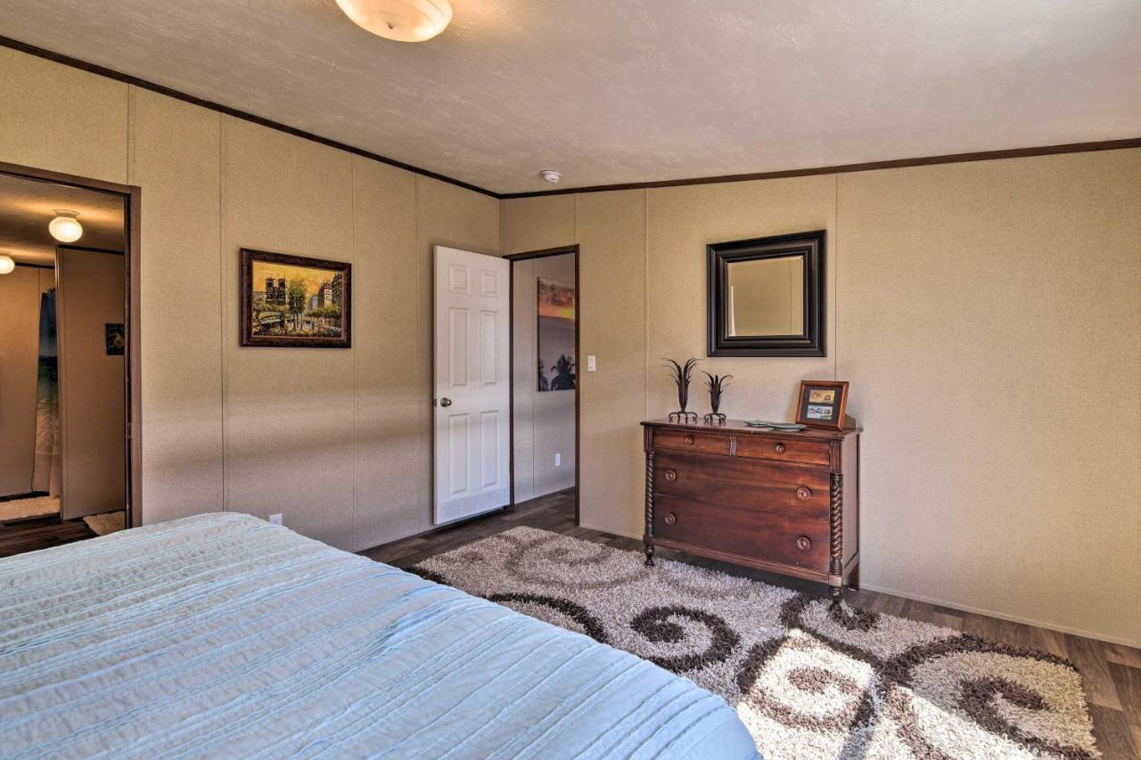 Quaint Port Oconnor Home - 3 Mi To Beach! Port O'Connor Buitenkant foto