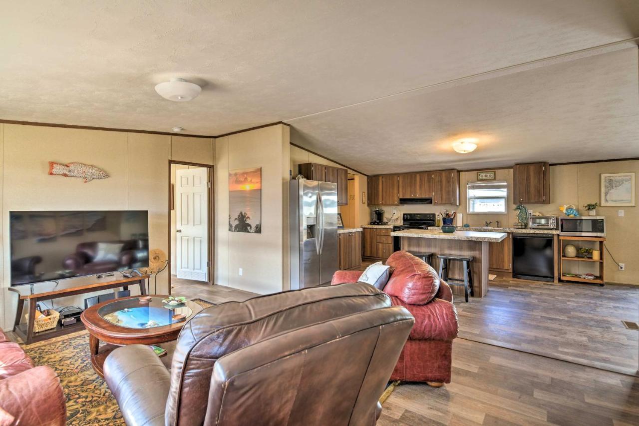 Quaint Port Oconnor Home - 3 Mi To Beach! Port O'Connor Buitenkant foto